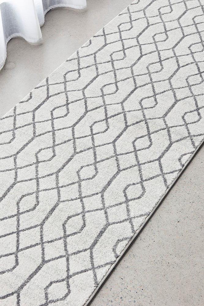 Zara Silver Eyelet Runner | Hall Runners Rugs Belrose | Rugs N Timber