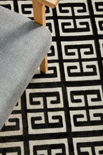 Tiffany Black & Gold Maze Rug